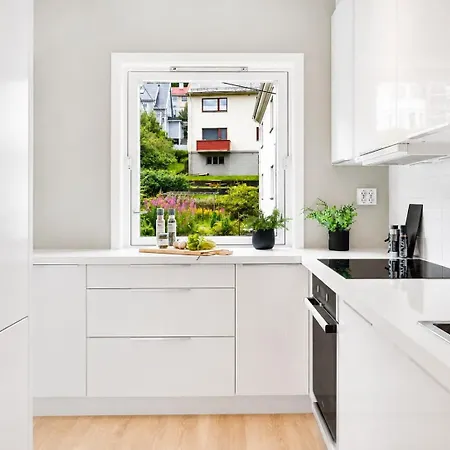 Hg48 - 2br Kronstad With Balcony Apartament
