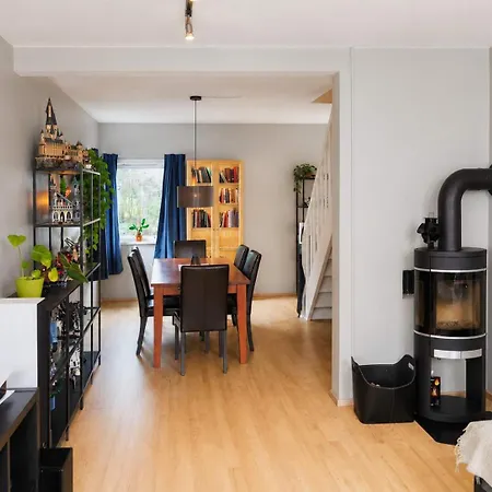 Apartament Hg48 - 2br Kronstad With Balcony *